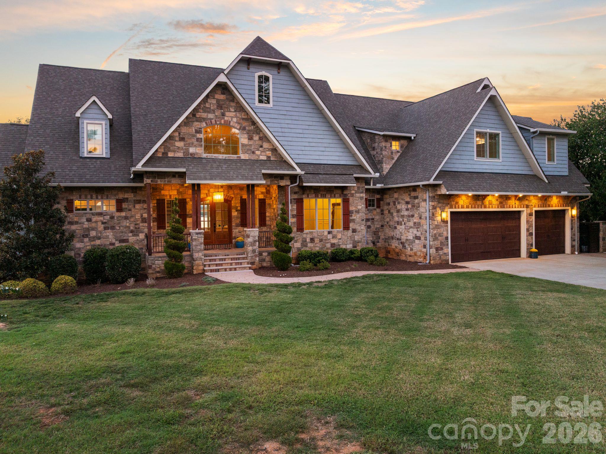 112 Birdsong Lane 309