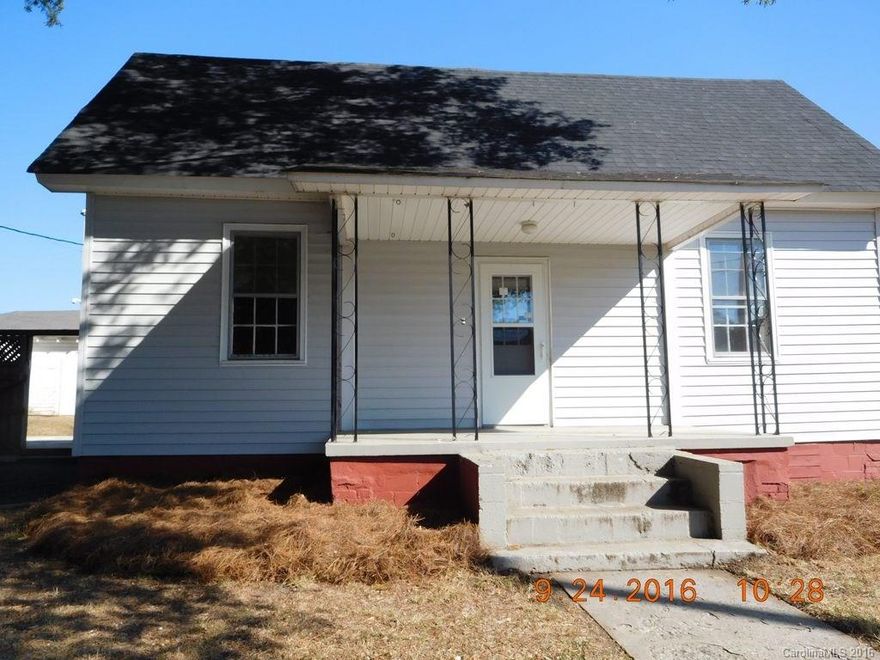 This is a Fannie Mae HomePath property  This one is ready and waiting just for you. You will not be disappointed in this one. An updated 2 bedroom, 1 bath, huge lot in such a conveniently located area. Call today to see this one.