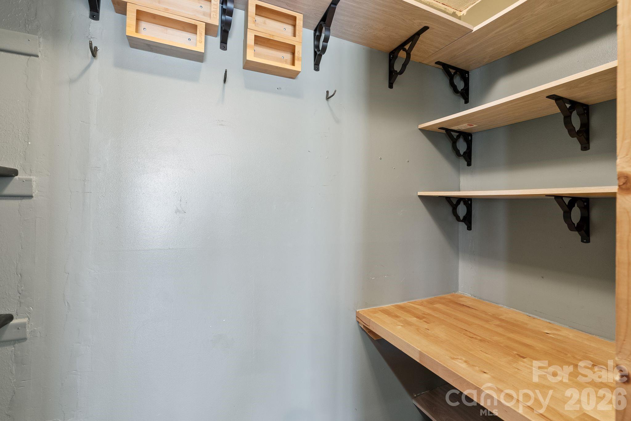 Line Runner Ridge - Residential