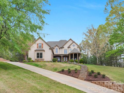 Photo of 4017 Beechwood Spring Lane #49, Belmont, NC 28012 (MLS # 4364266)