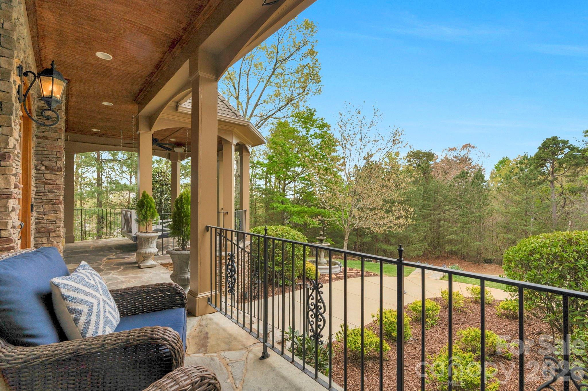 Reflection Pointe - Residential