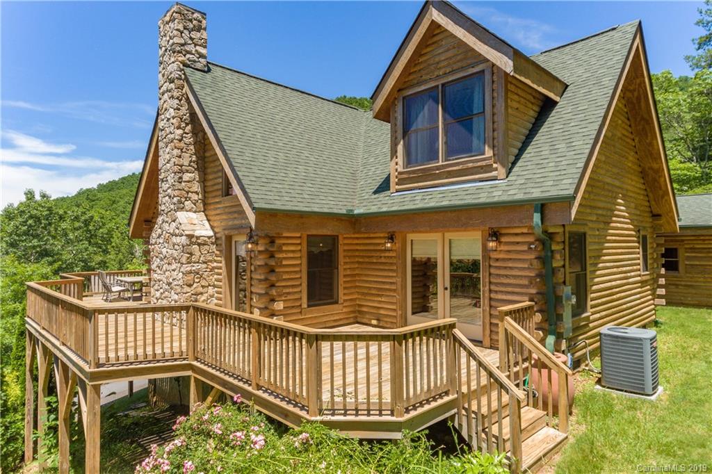 Christmount - Residential