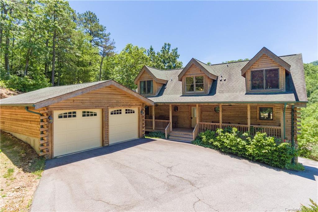 Christmount - Residential