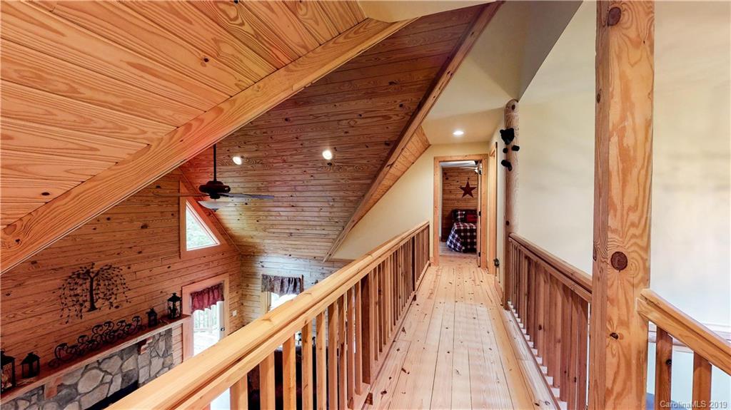 Christmount - Residential