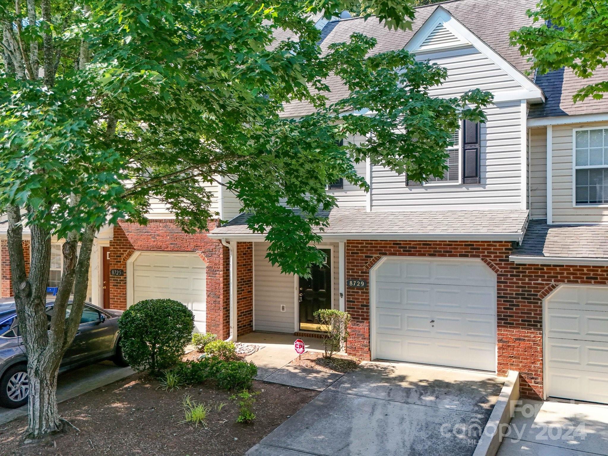 Tyler Woods - Residential