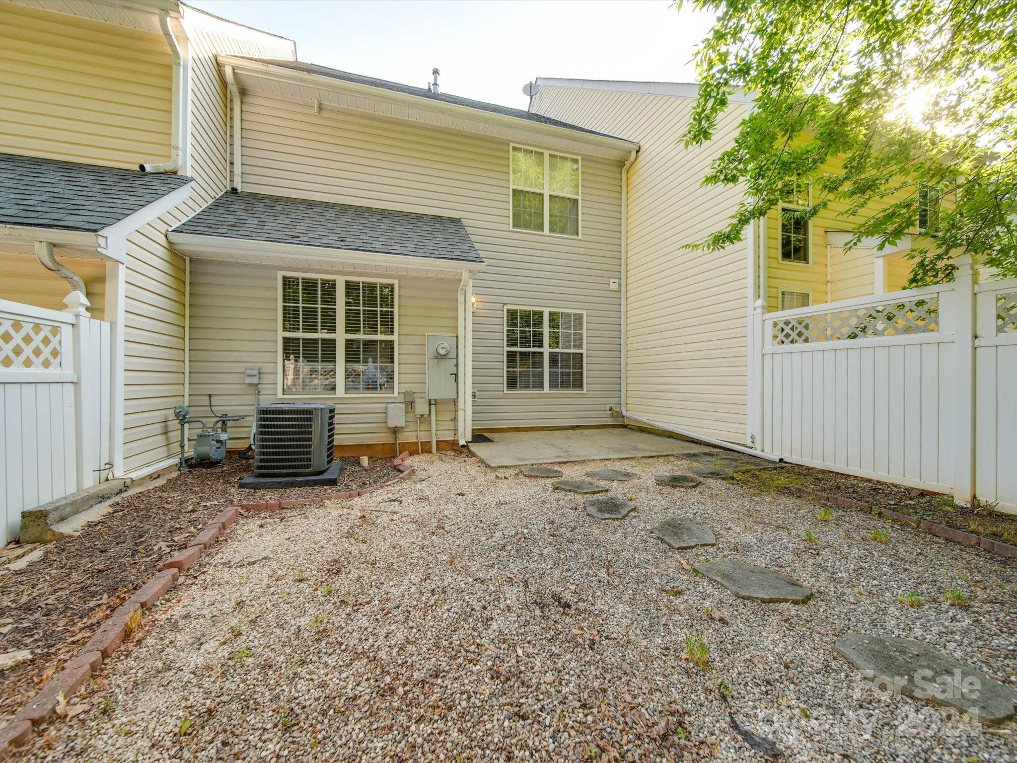 Tyler Woods - Residential