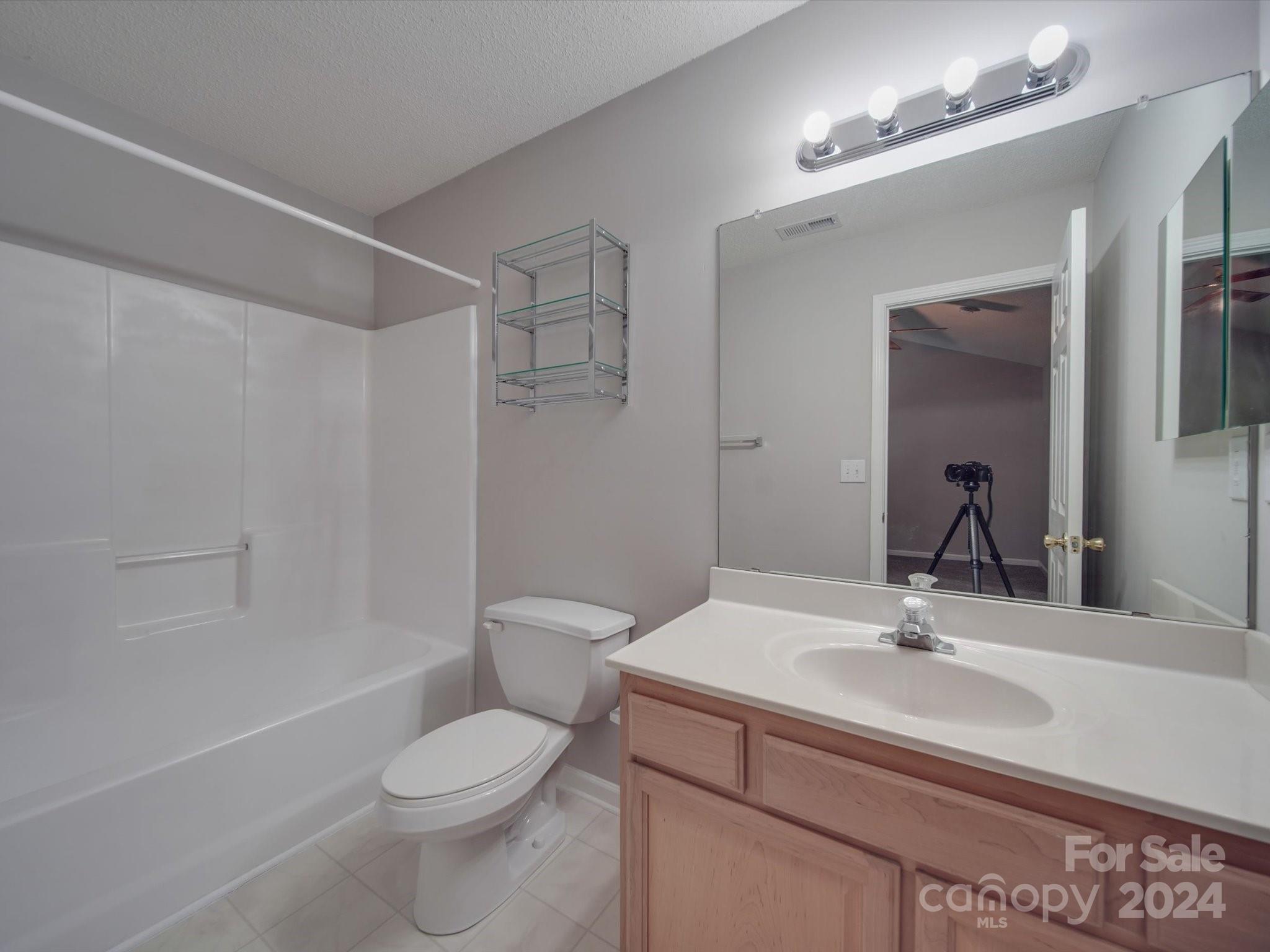 Tyler Woods - Residential