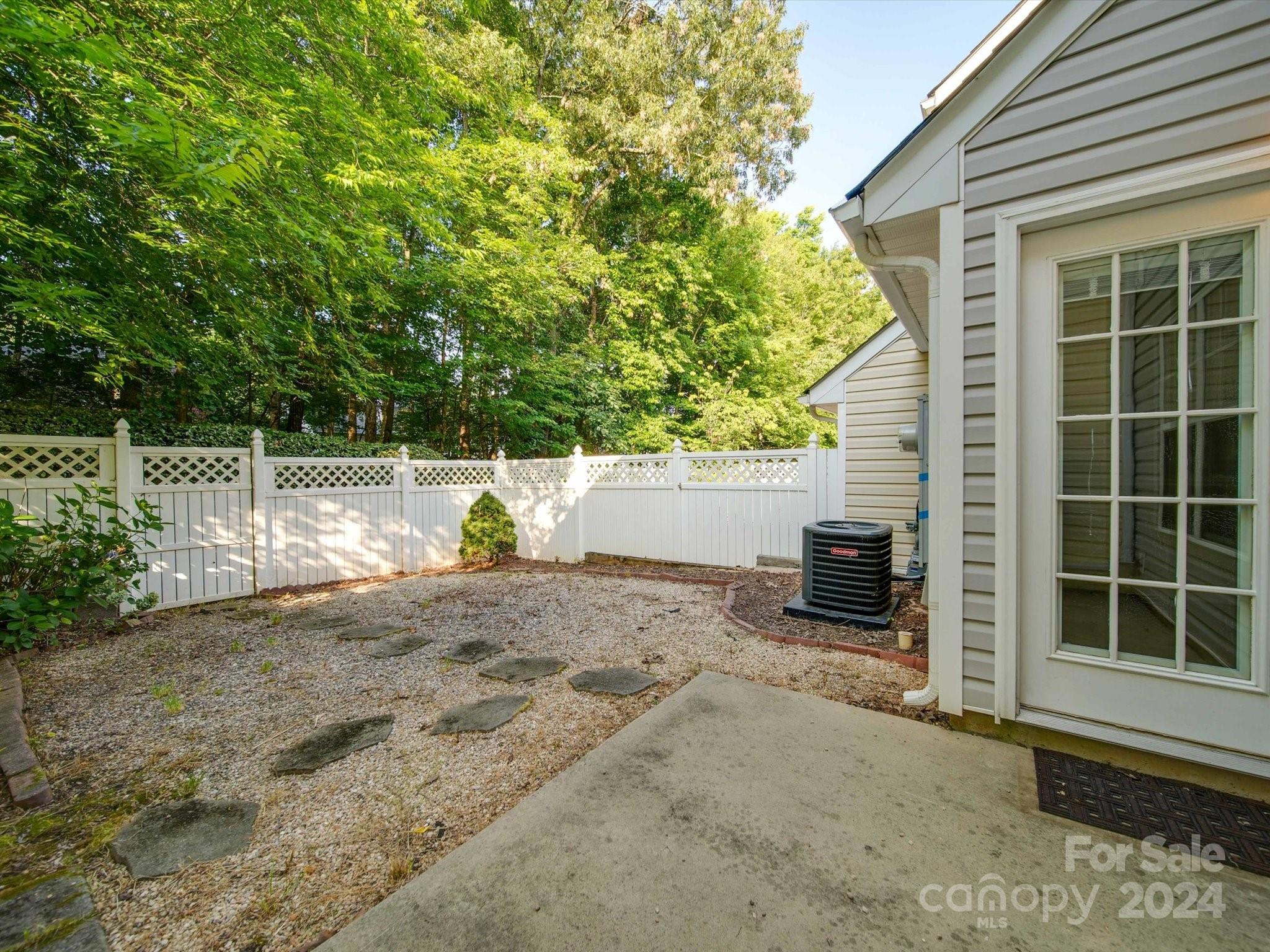 Tyler Woods - Residential