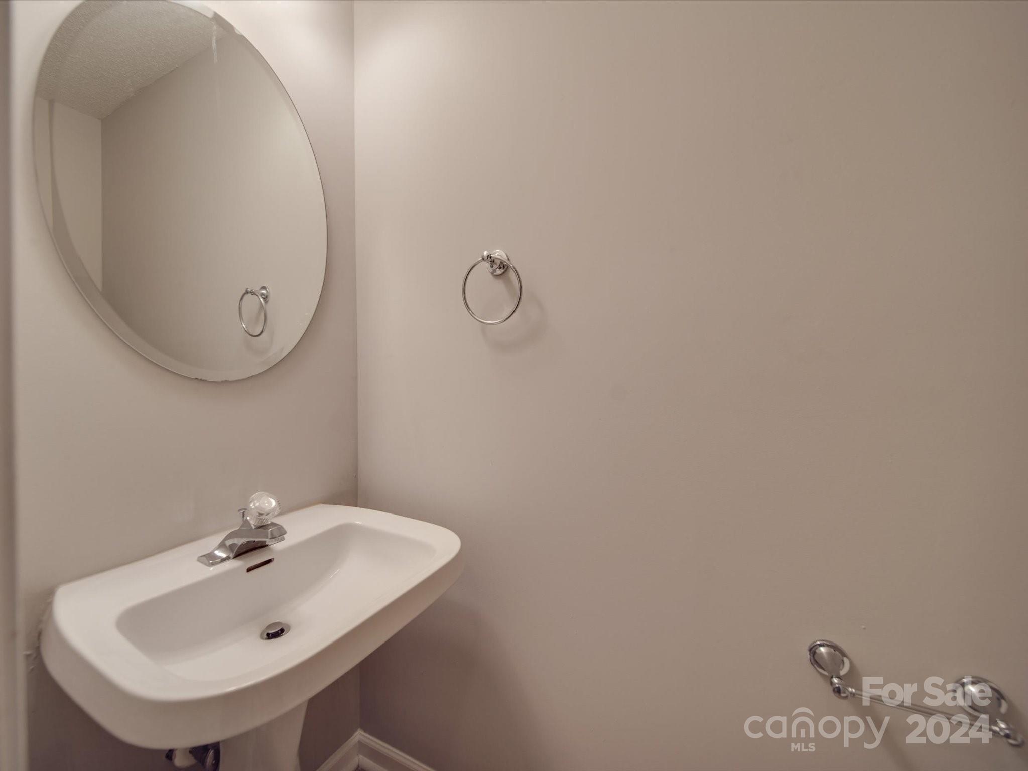 Tyler Woods - Residential