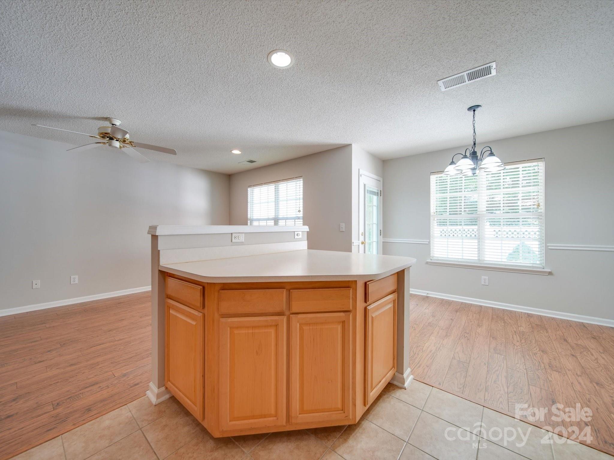 Tyler Woods - Residential