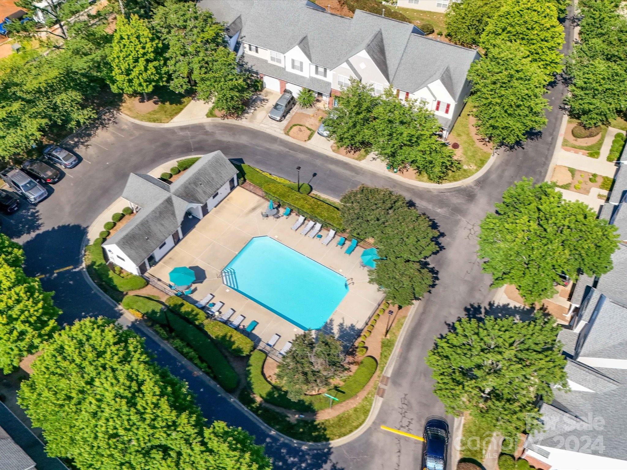 Tyler Woods - Residential