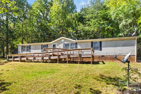 Photo of 3285 Falcon Ridge Road, Maiden, NC 28650 (MLS # 4431306)