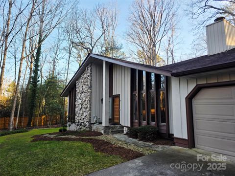 19 Hickory Court Lane Hendersonville NC 28792