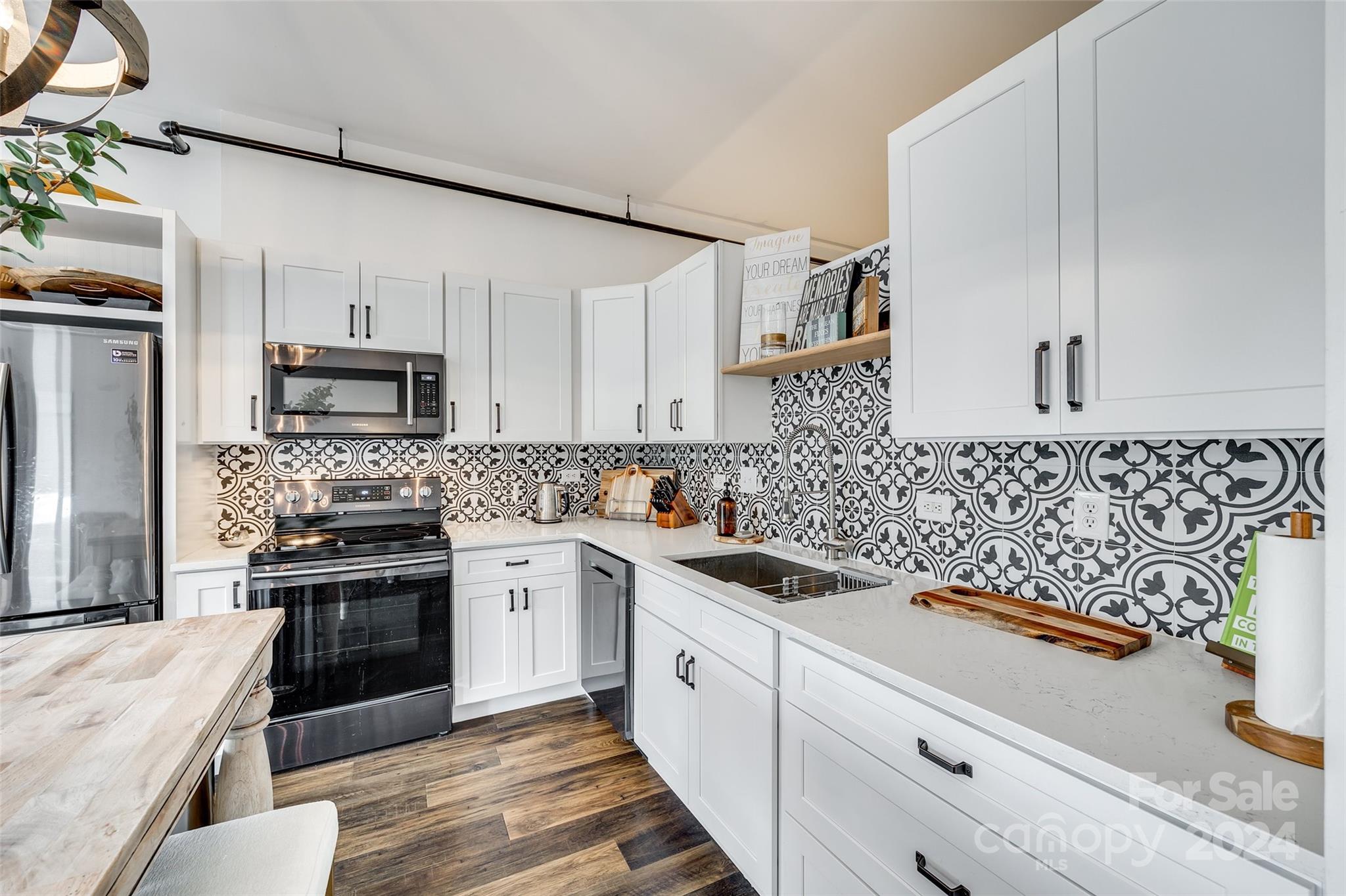 Central 27 - Residential