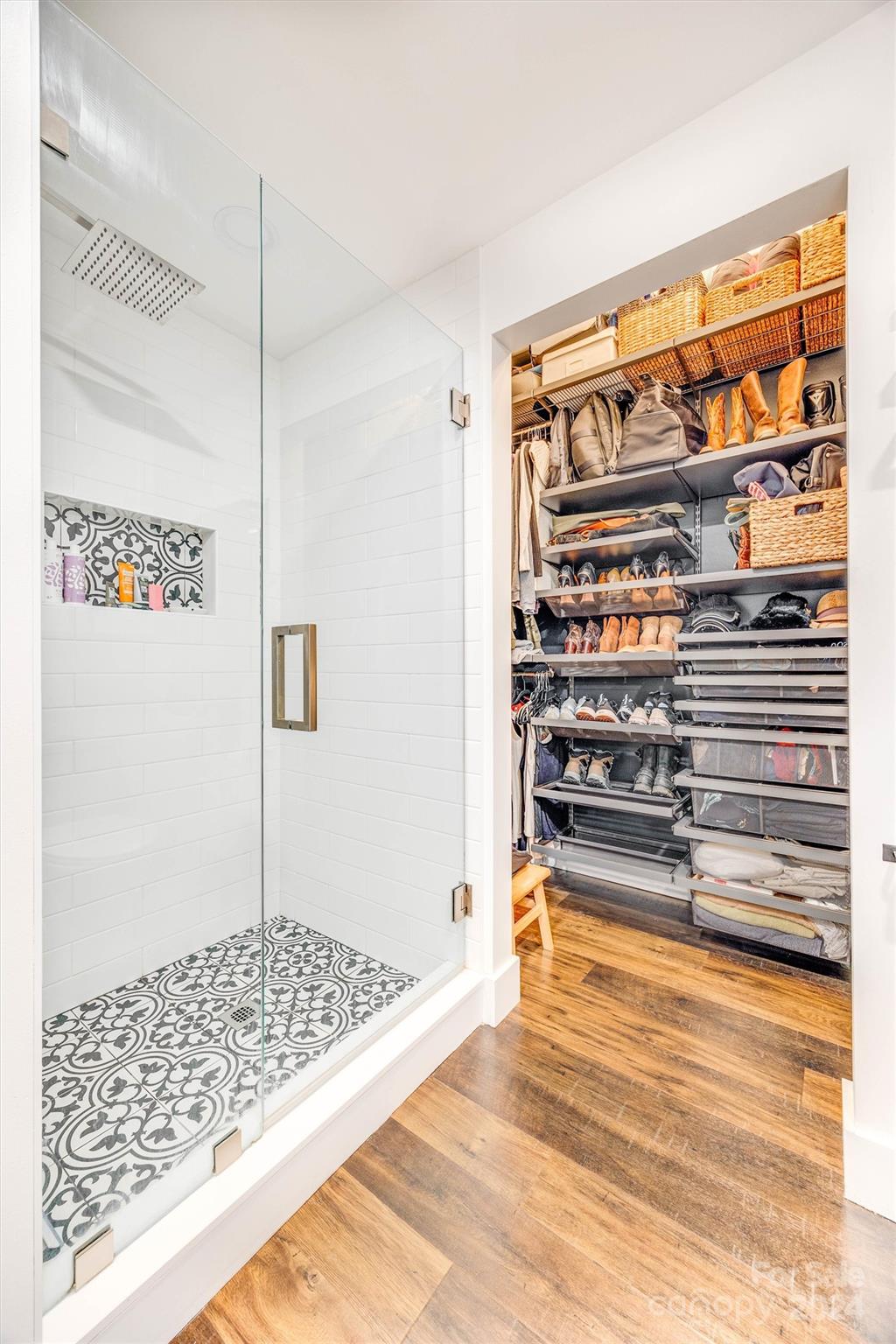 Central 27 - Residential