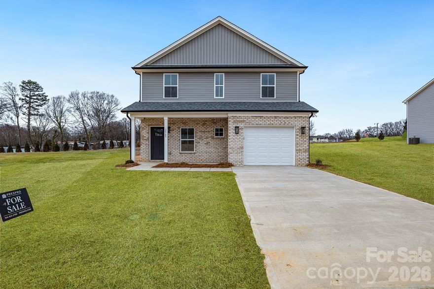 BRAND NEW *UNDER CONSTRUCTION* Home! Our Harper floor plan has 4 Bedrooms and 2 1/2 Bathrooms. Exterior of the home has beautiful board and batten siding. Step in to the house and you already feel like home, kitchen has lovely shaker style cabinets and a gorgeous kitchen island. A dedicated laundry room with additional mudroom makes every day living easier. Don't miss out—schedule your showing today!
*****Listing photos are representative from a different listing*******