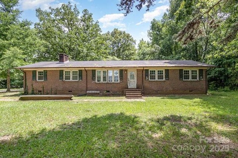 Photo for 2681 University Drive