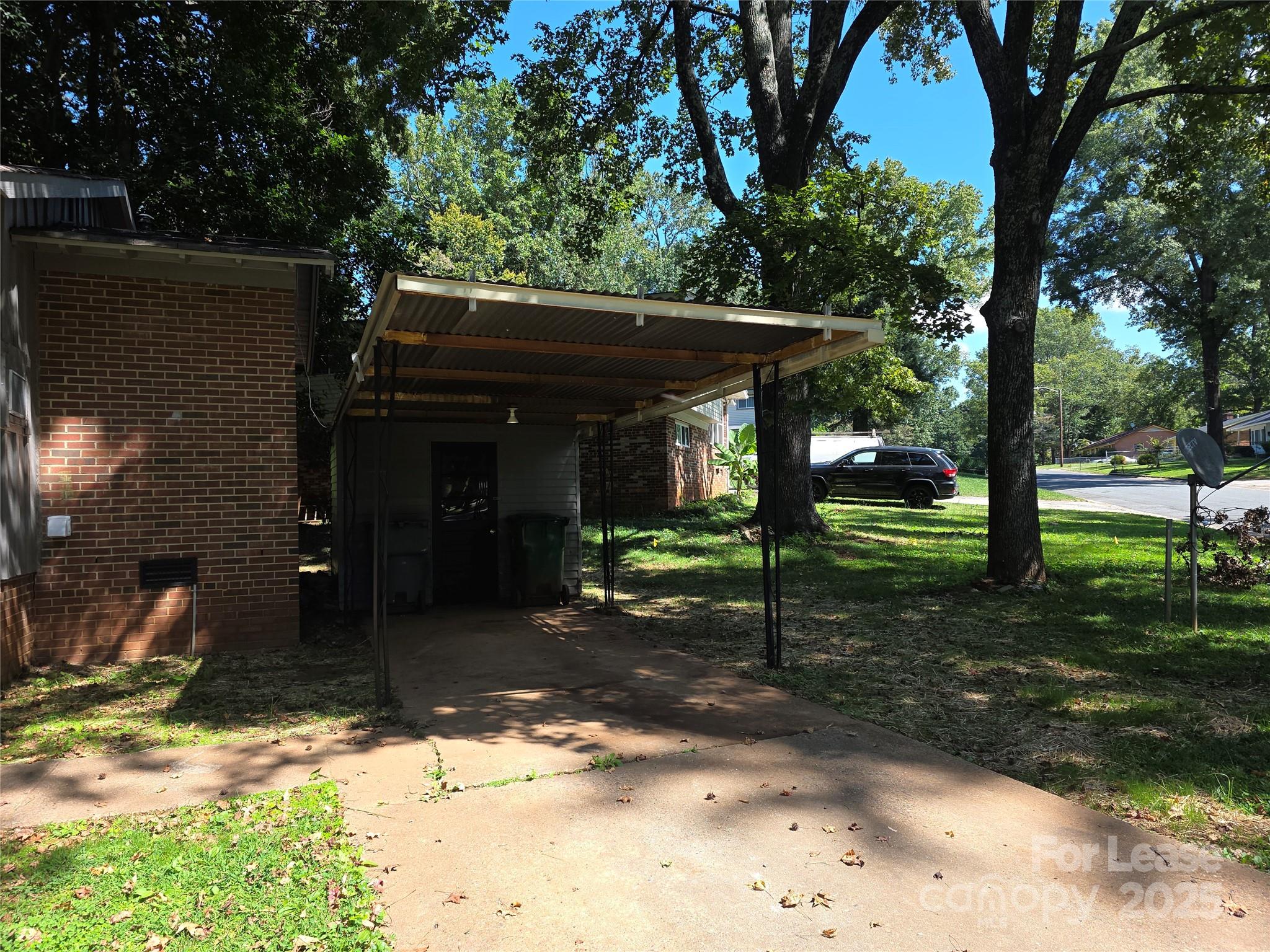 Hidden Valley - Residential Lease