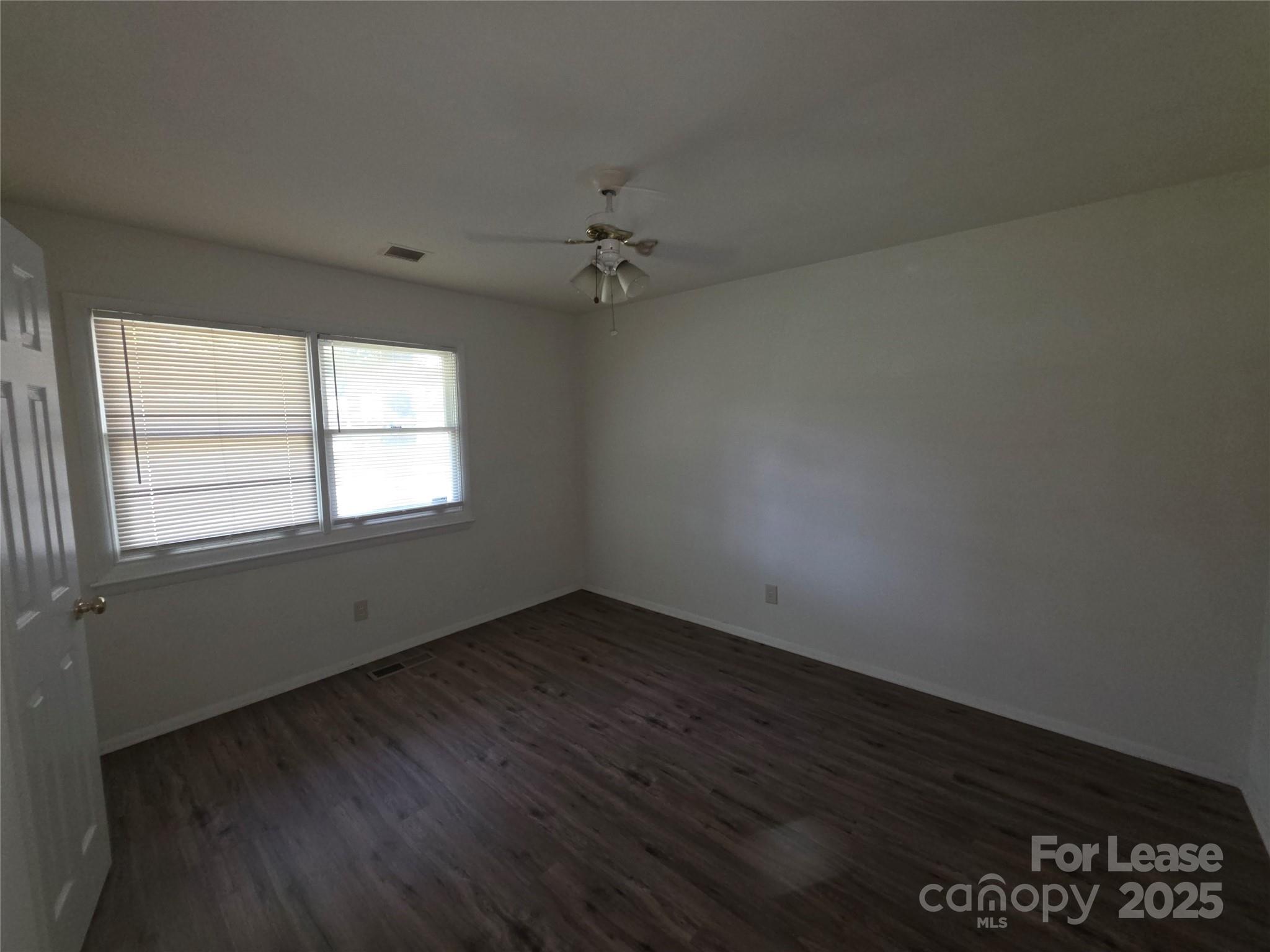 Hidden Valley - Residential Lease