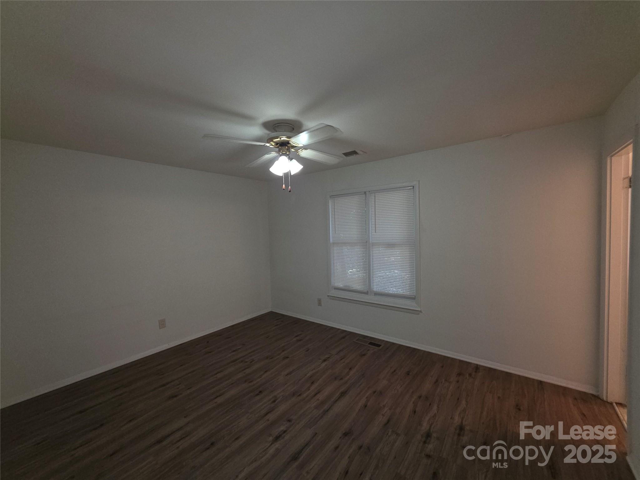 Hidden Valley - Residential Lease