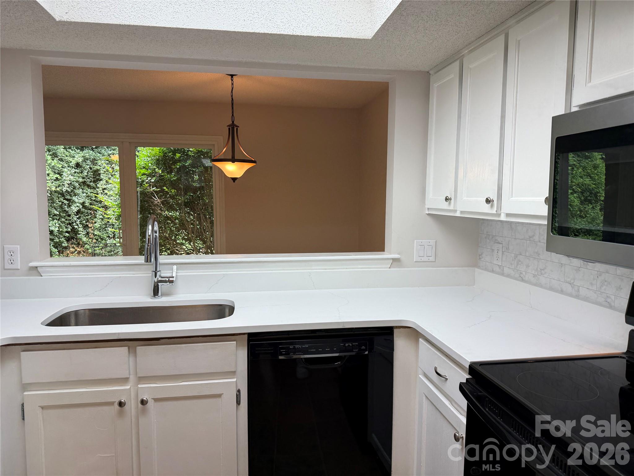 9478 S Vicksburg Park Court