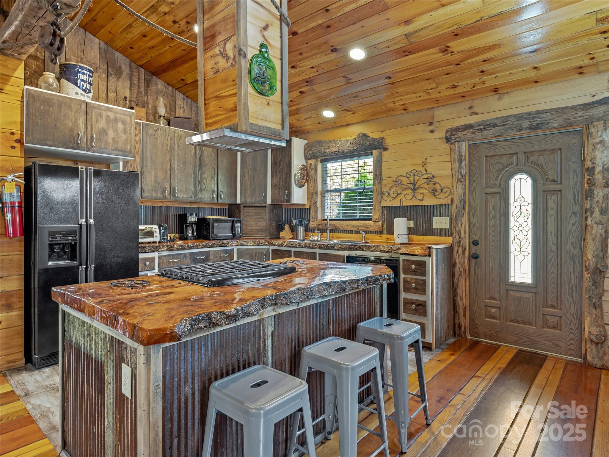 none - Residential Income