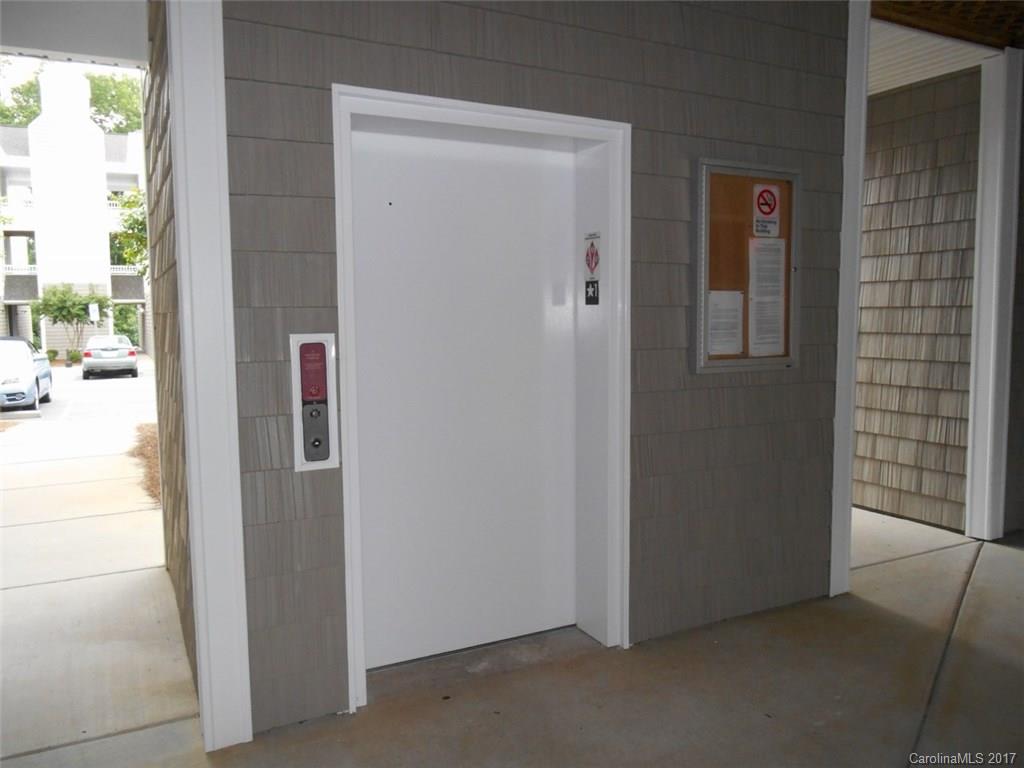 Oakhurst - Residential