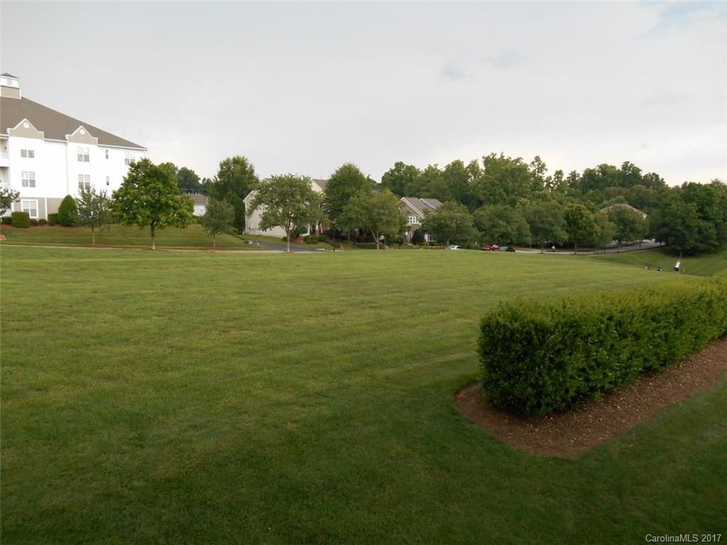 Oakhurst - Residential