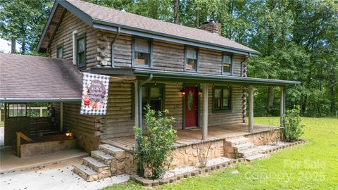 2038 Toms Creek Road Marion NC 28752