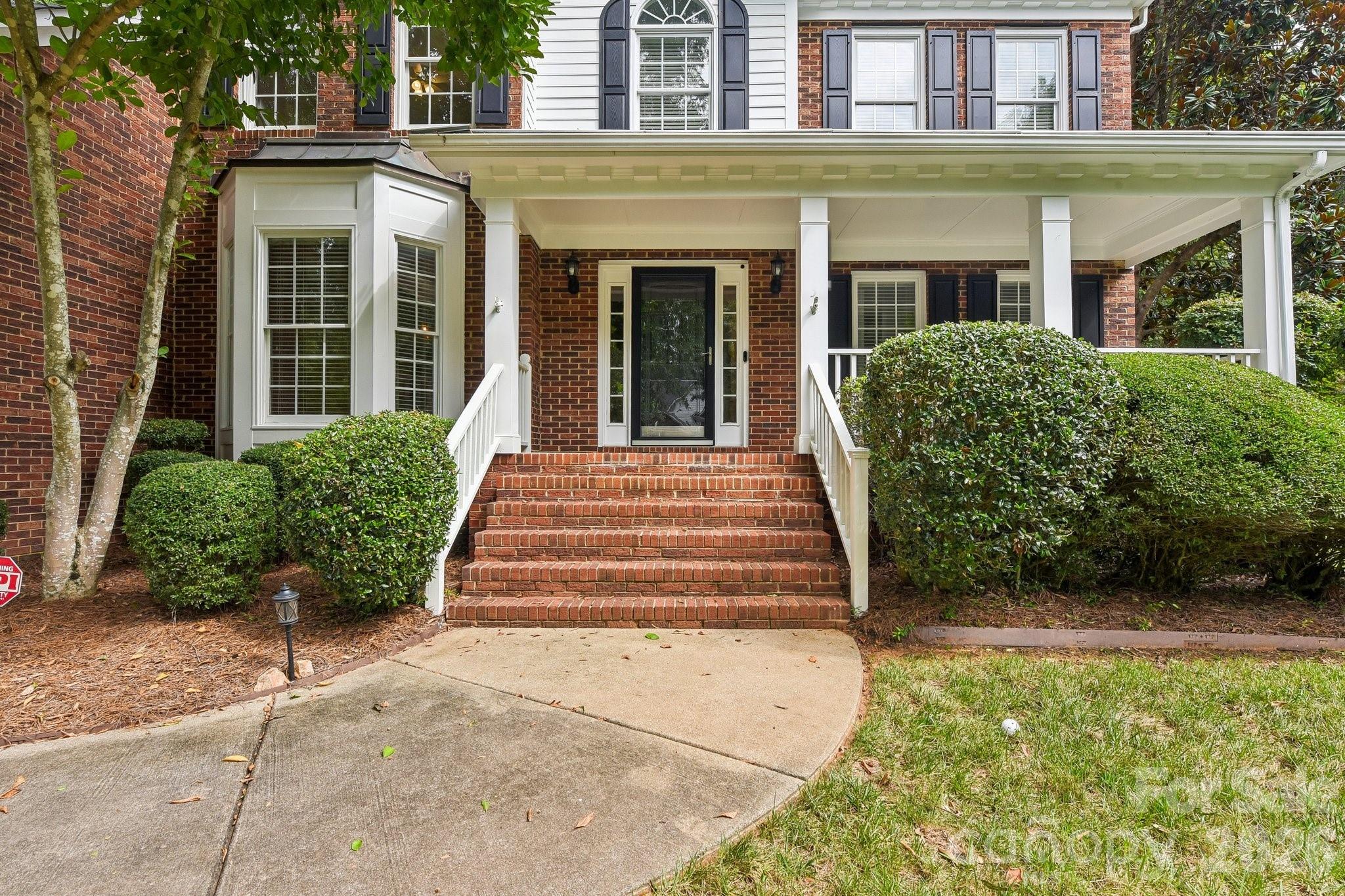 4123 Mountain Cove Drive