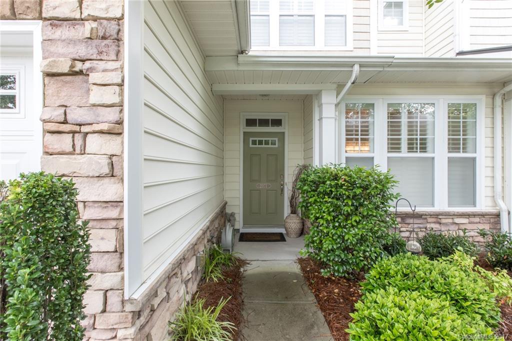 Lake Shore On Lake Wylie - Residential