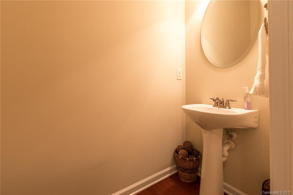 Lake Shore On Lake Wylie - Residential