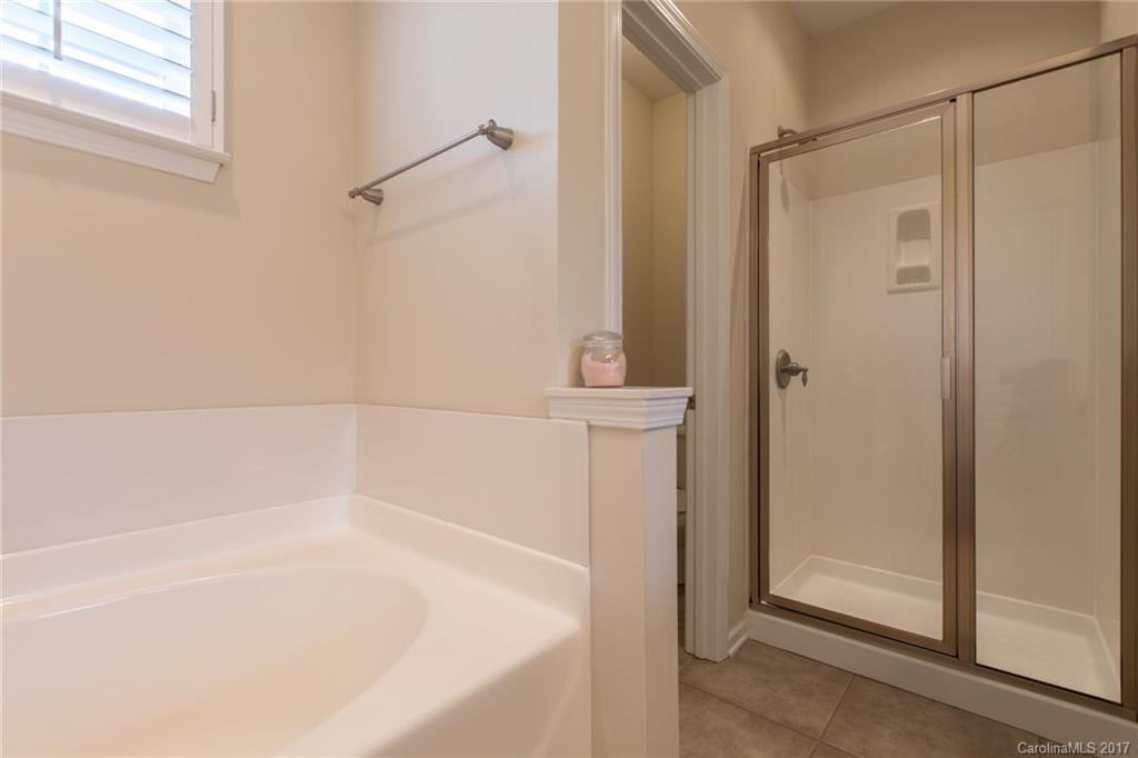 Lake Shore On Lake Wylie - Residential