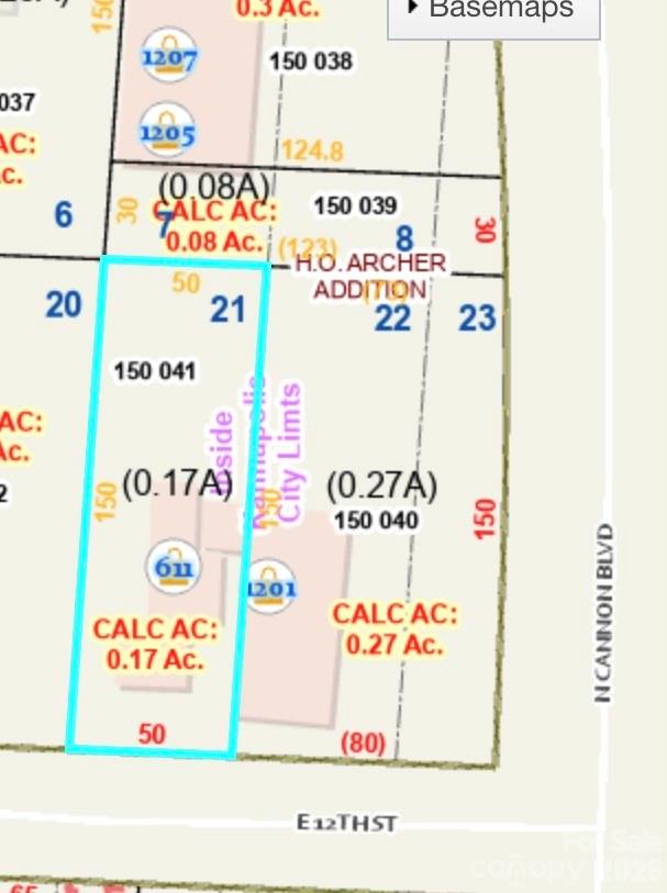 Main image without alt text