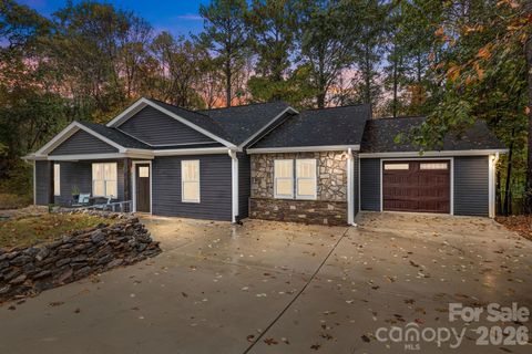 Photo of 996 Cornelius Road, Mooresville, NC 28117 (MLS # 4313994)