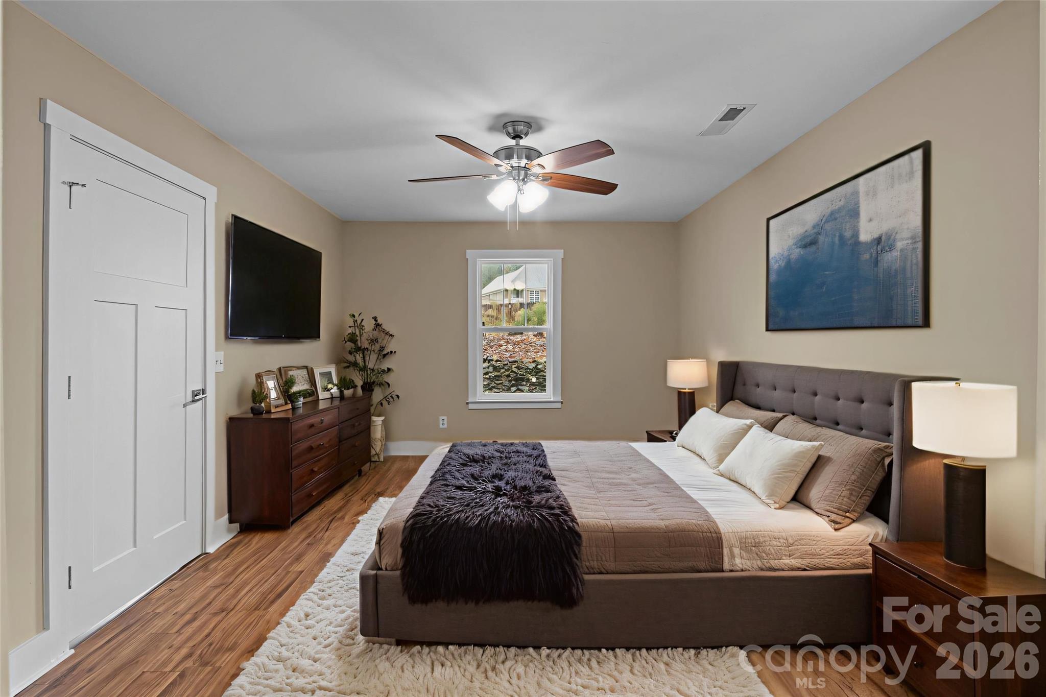 Mills Pond - Residential