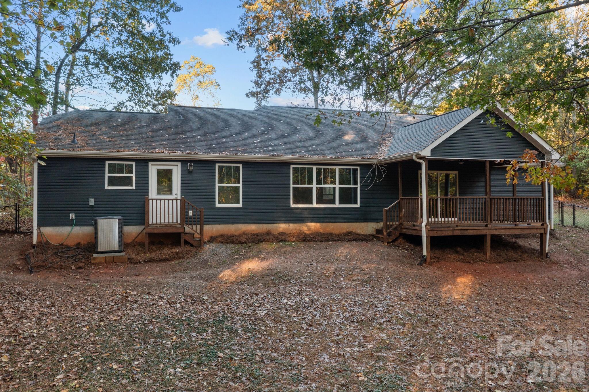 Mills Pond - Residential