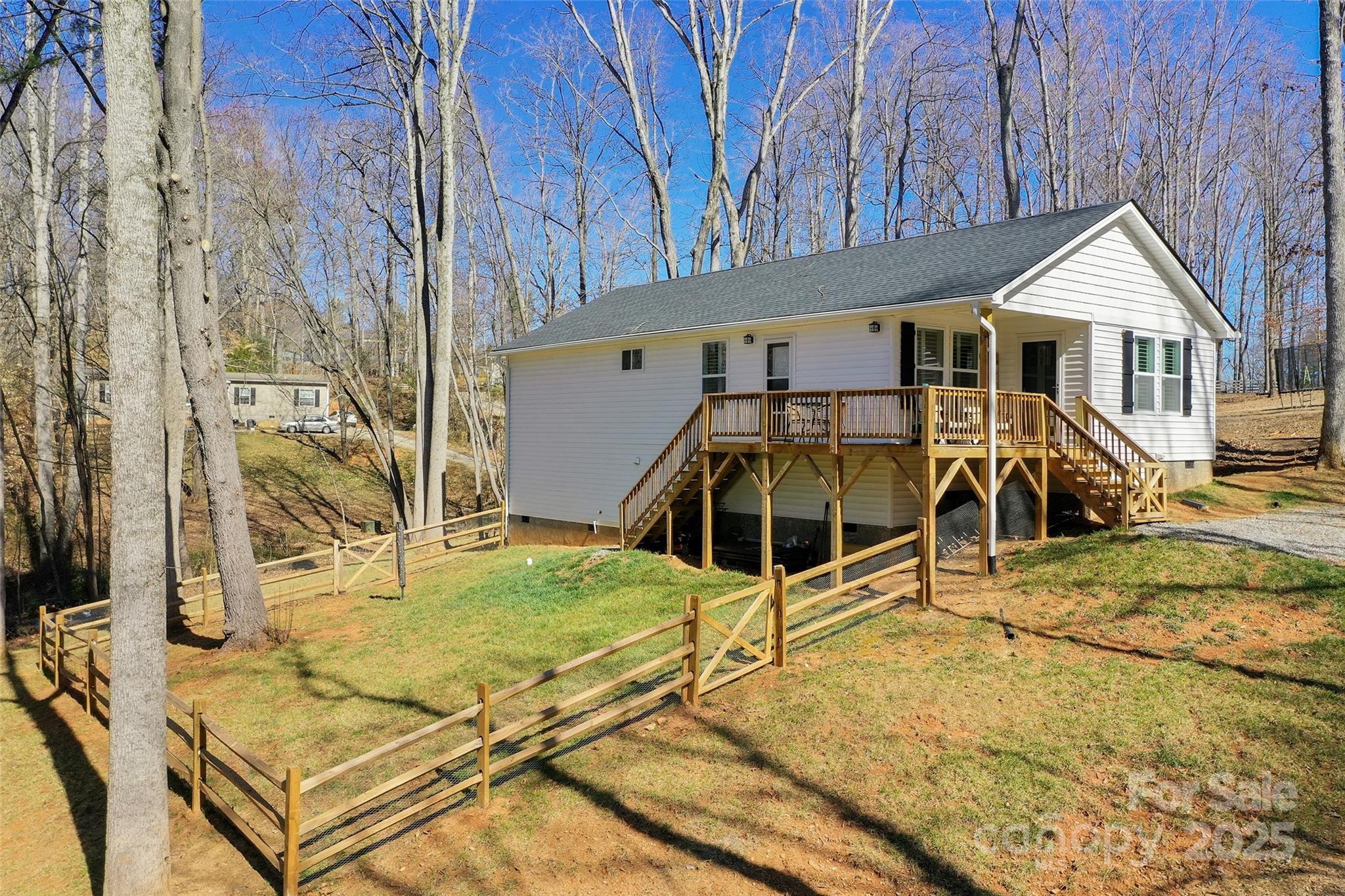 Listing image 4