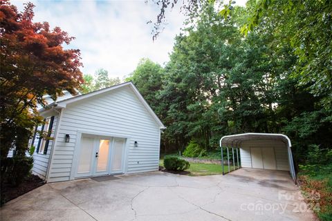 A home in Rutherfordton