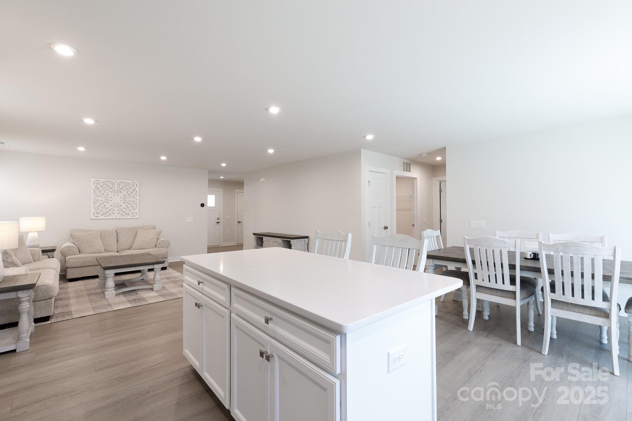 Rosegate - Residential