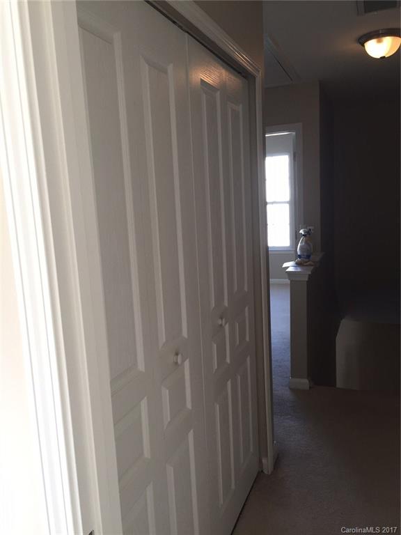 Ridge Pointe - Residential