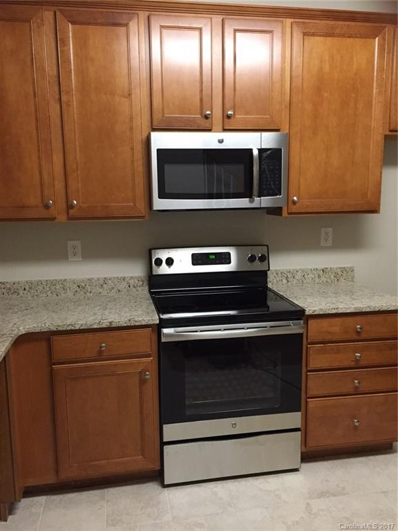 Ridge Pointe - Residential