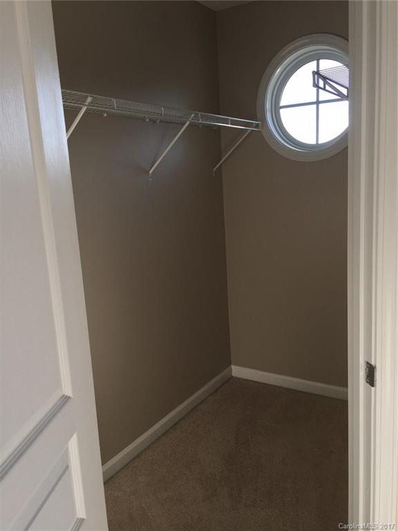 Ridge Pointe - Residential