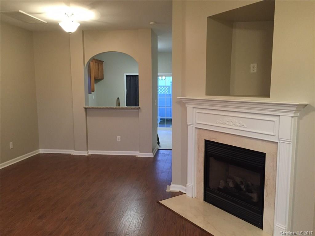 Ridge Pointe - Residential