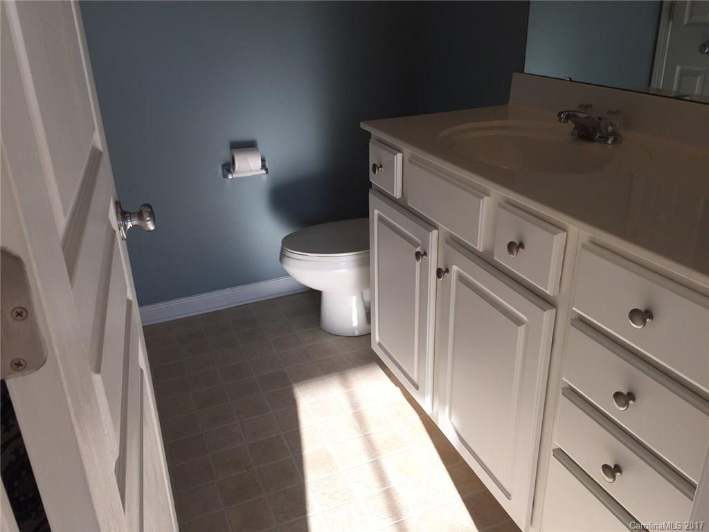 Ridge Pointe - Residential