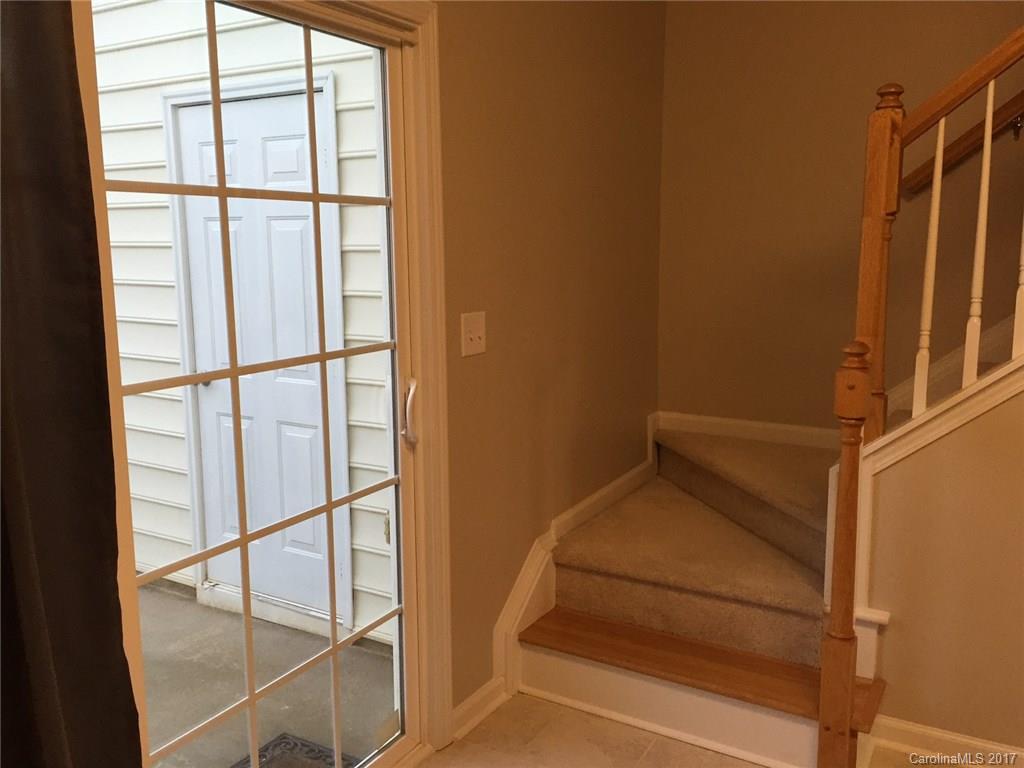 Ridge Pointe - Residential