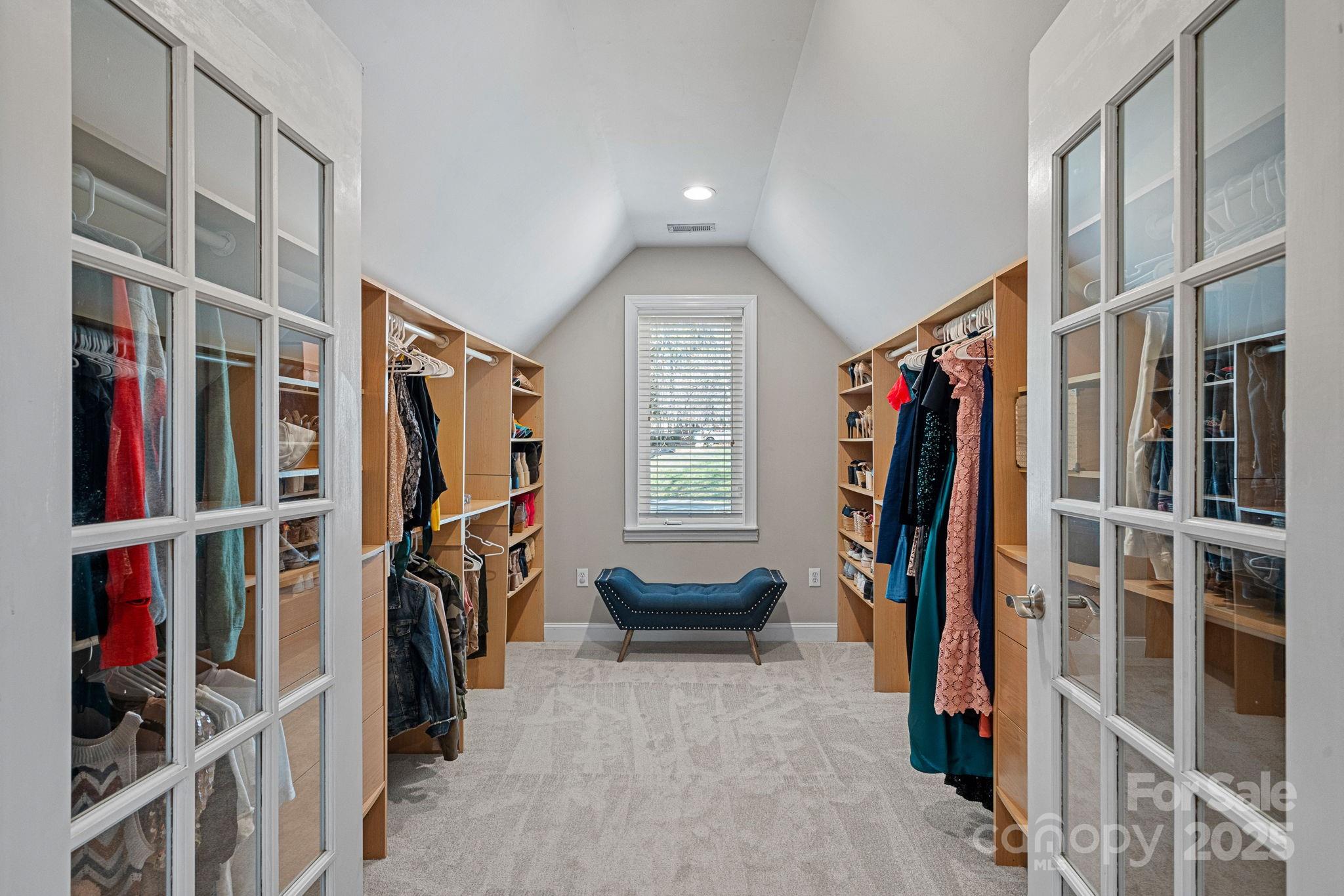 The Harbour At The Pointe - Residential