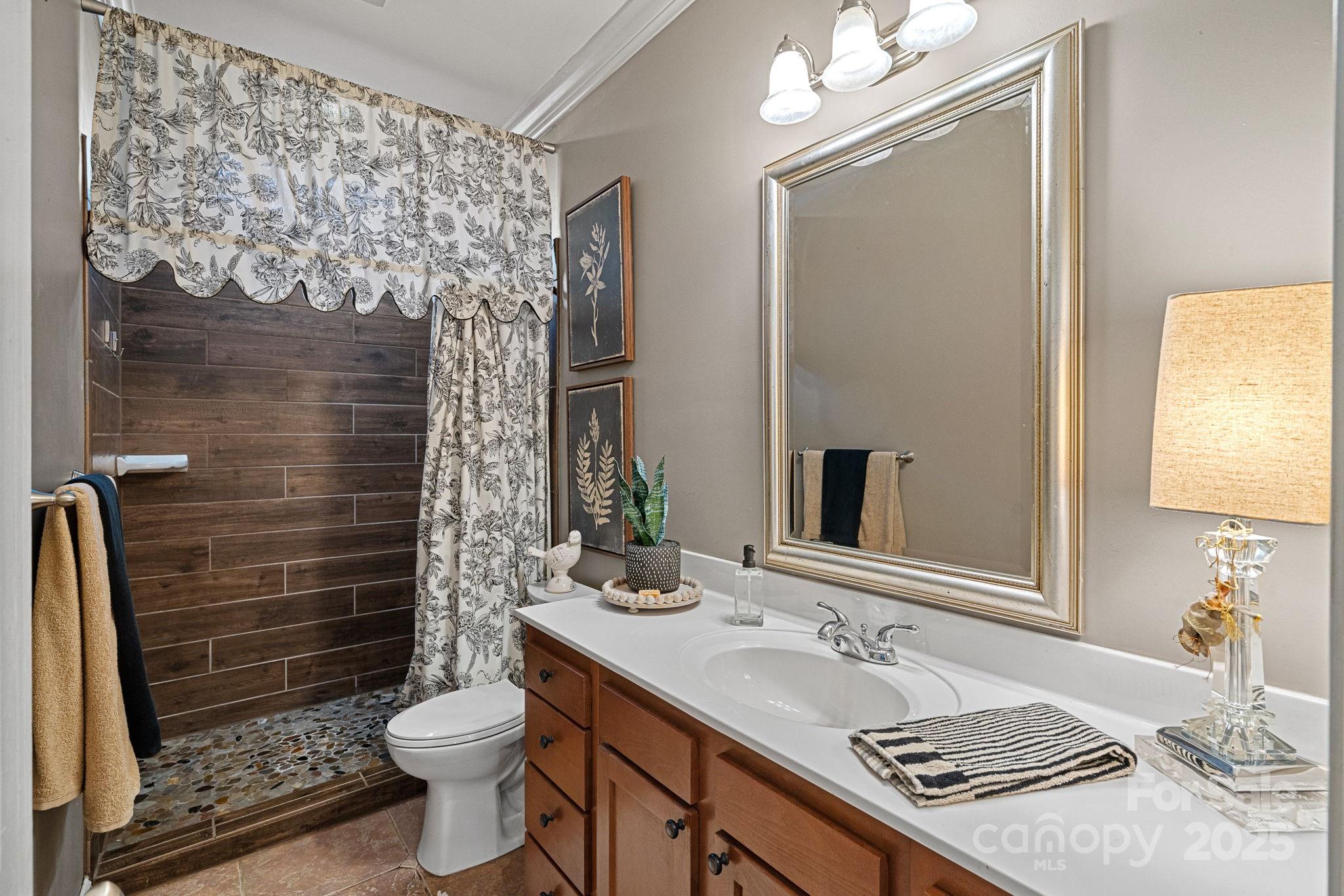 The Harbour At The Pointe - Residential