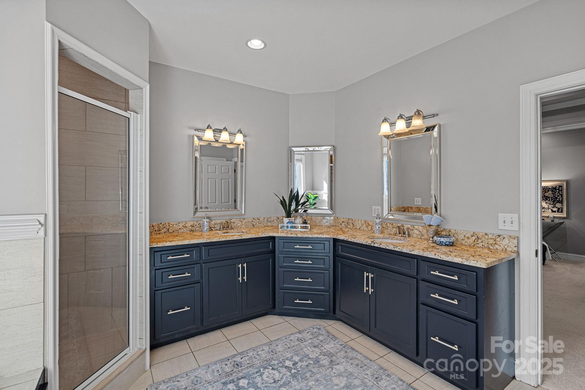 The Harbour At The Pointe - Residential