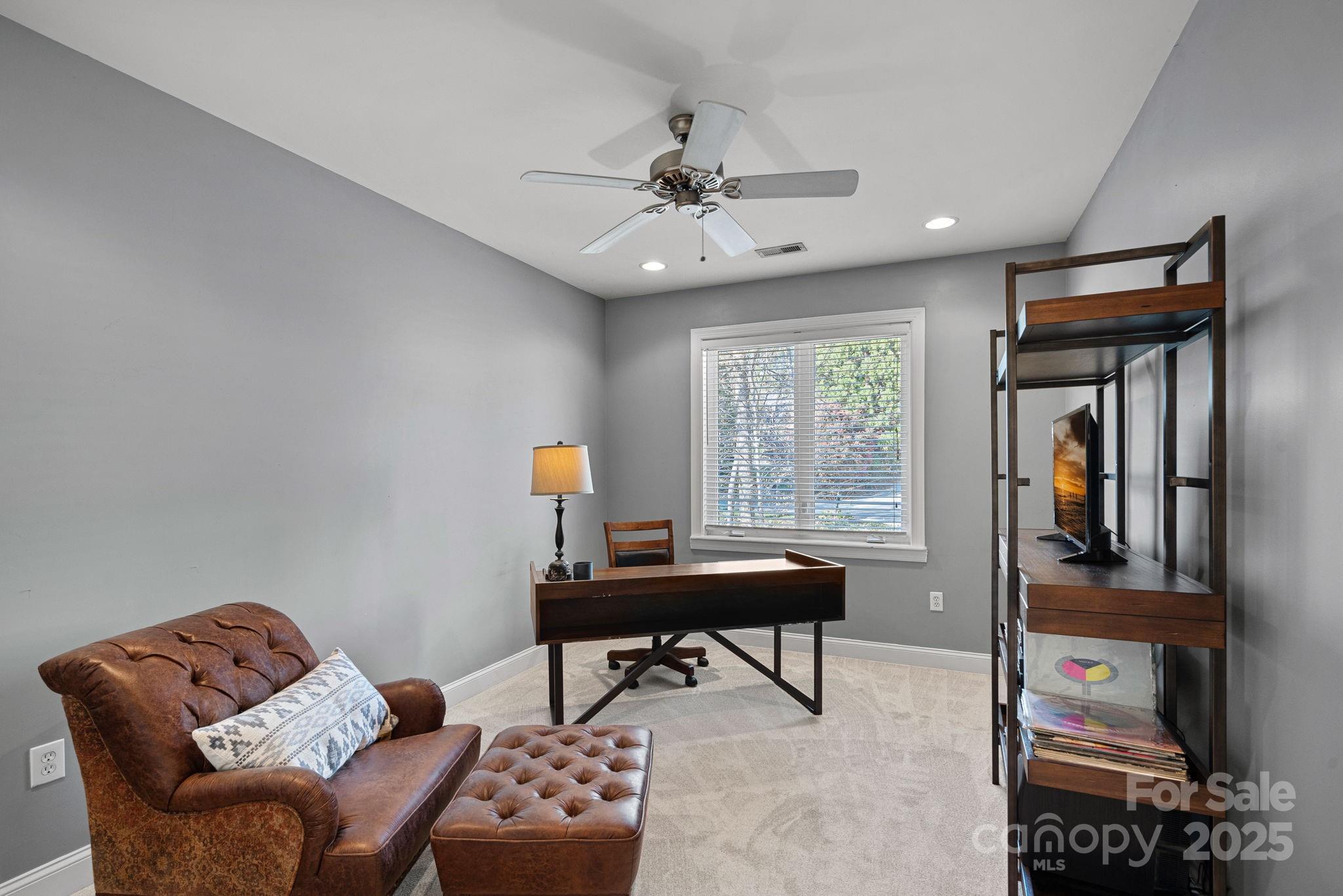 The Harbour At The Pointe - Residential